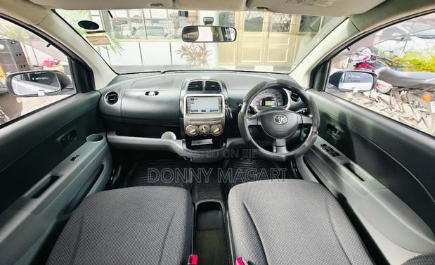 Toyota Passo 2008 Silver