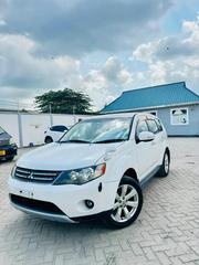 Mitsubishi Outlander 2009 White for sale