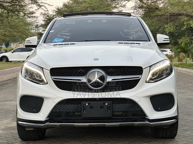 Mercedes-Benz GLE-Class 2017 White