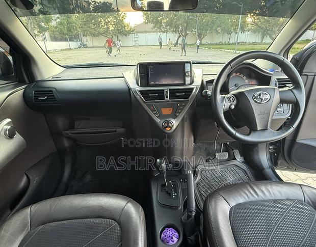 Toyota iQ 1.0 2010 Black