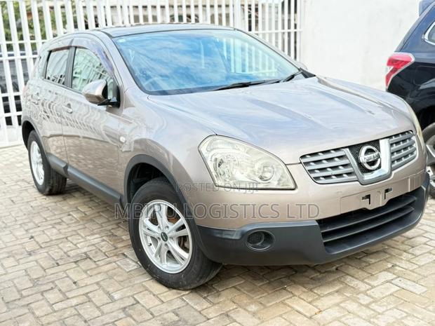 Nissan Dualis 2008 Gold
