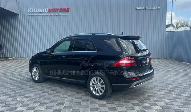 Mercedes-Benz M Class 2015 Black