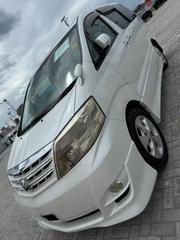 Toyota Alphard 2.4 Petrol FWD 2007 White for sale