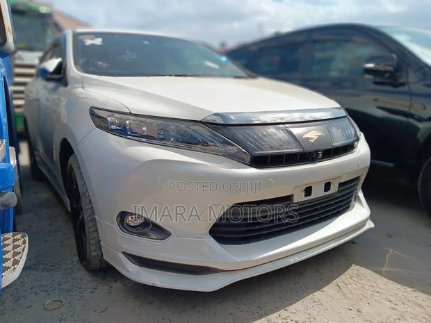 Toyota Harrier 2016 White