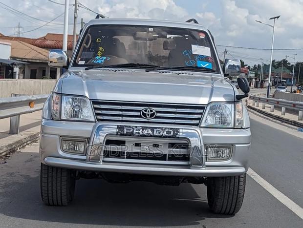 Toyota Land Cruiser Prado 3.0 D-4D 2002 Silver