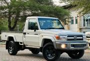 Toyota Land Cruiser 2016 Pearl for sale