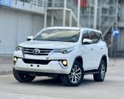 Toyota Fortuner 2.8 D AWD 2018 White for sale