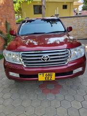 Toyota Land Cruiser 2010 Red for sale