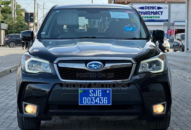 Subaru Forester 2014 Black