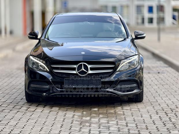Mercedes-Benz C-Class C 180 (S205) 2015 Black
