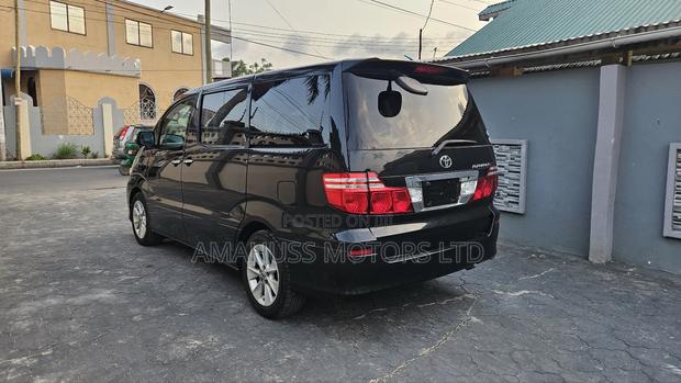 Toyota Alphard 2005 Black