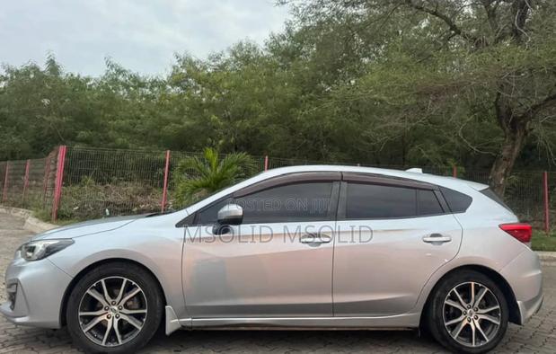 Subaru Impreza 2017 Silver