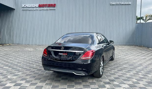 Mercedes-Benz C220 2015 Black