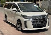 Toyota Alphard 2.5 Petrol FWD 2018 White for sale