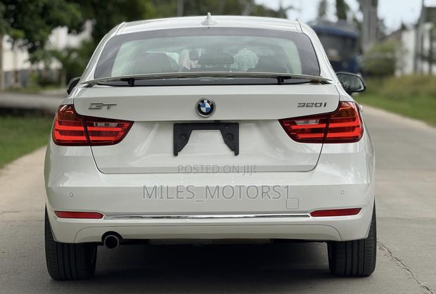 BMW 3 Series 2015 White