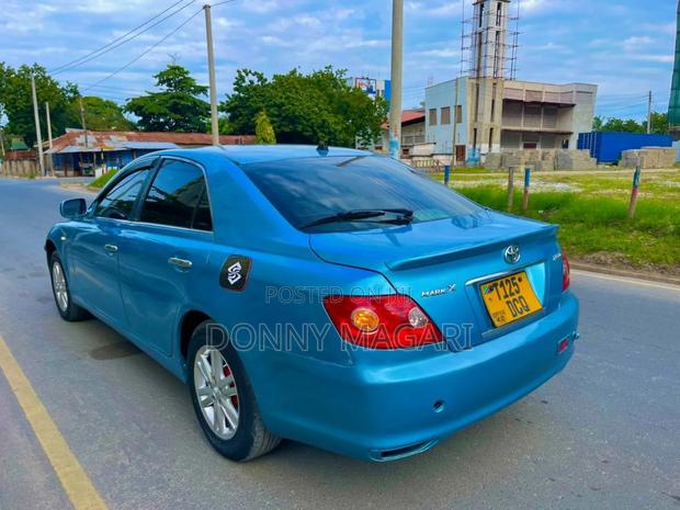 Toyota Mark X 2006 Blue