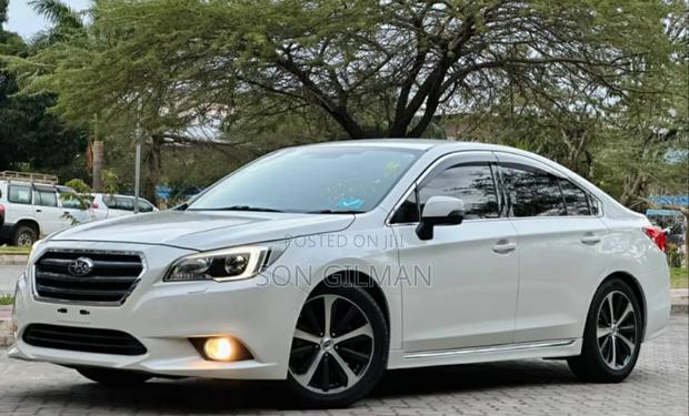 Subaru Legacy 2015 Pearl