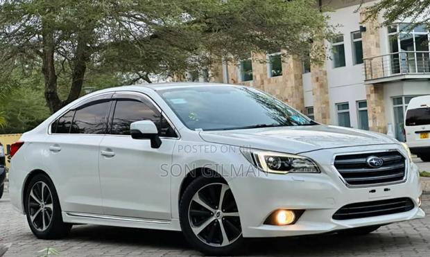 Subaru Legacy 2015 Pearl