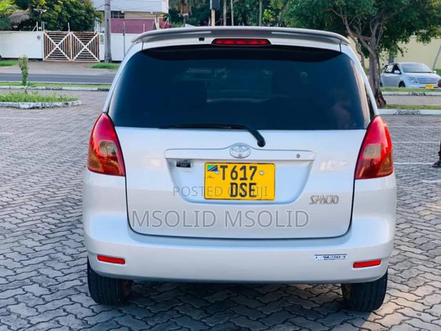 Toyota Corolla Spacio 2006 Silver