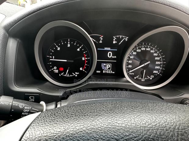 Toyota Land Cruiser 2013 Black