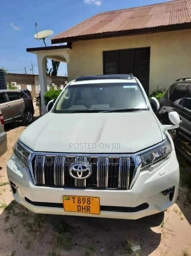 Toyota Land Cruiser 2007 Prado VX 4.0 V6 Automatic White