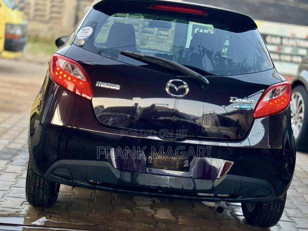 Mazda Demio 2011 Black
