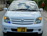 Toyota IST 2004 White for sale