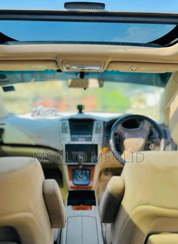 Toyota Harrier 2006 White