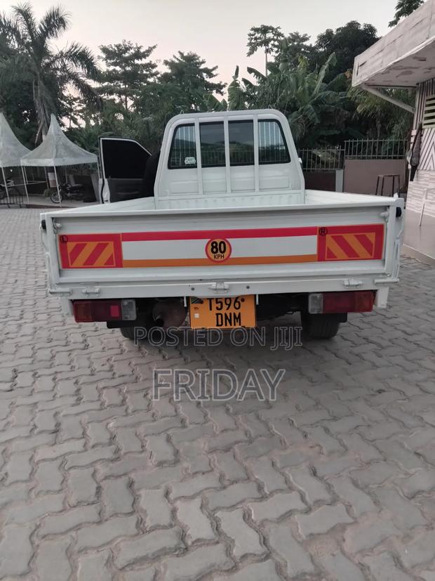 Toyota TownAce 2006 White