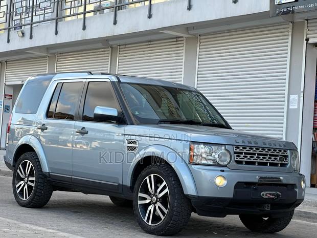 Land Rover Discovery 2014 Silver