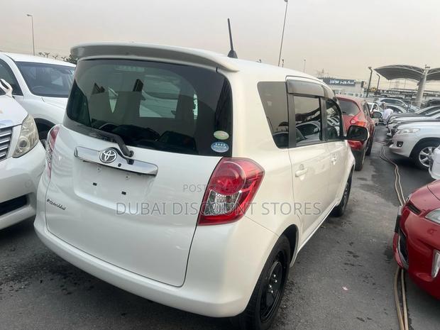 Toyota Ractis 2008 White