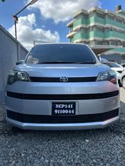 Toyota Spade 2014 Silver for sale