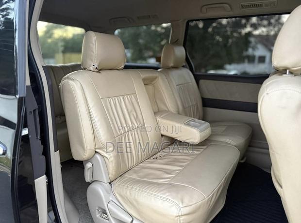 Toyota Alphard 2.4 Petrol AWD 2006 Black