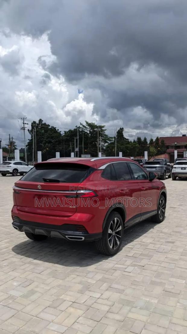 New MG ZS 2024 Burgundy
