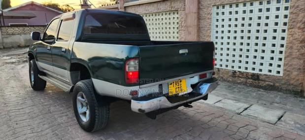 Toyota Hilux 2.5 Cab 2005 Green