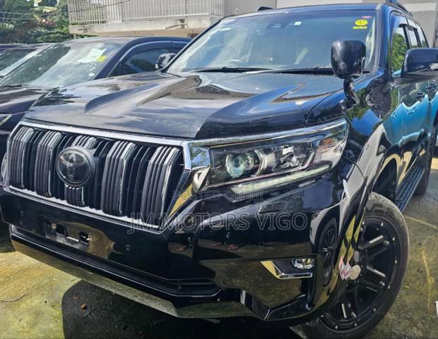 Toyota Land Cruiser Prado 2020 Blue