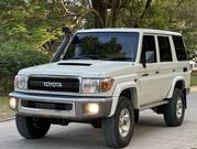 Toyota Land Cruiser 2016 White for sale
