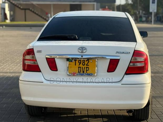Toyota Premio 2006 White