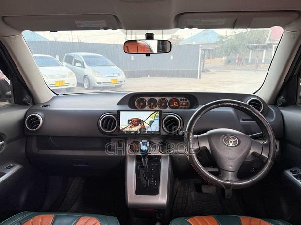 Toyota Corolla Rumion 2011 Black