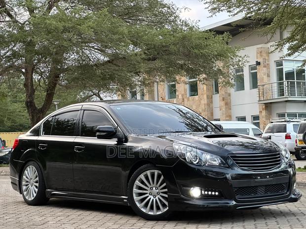 Subaru Legacy 2010 Black
