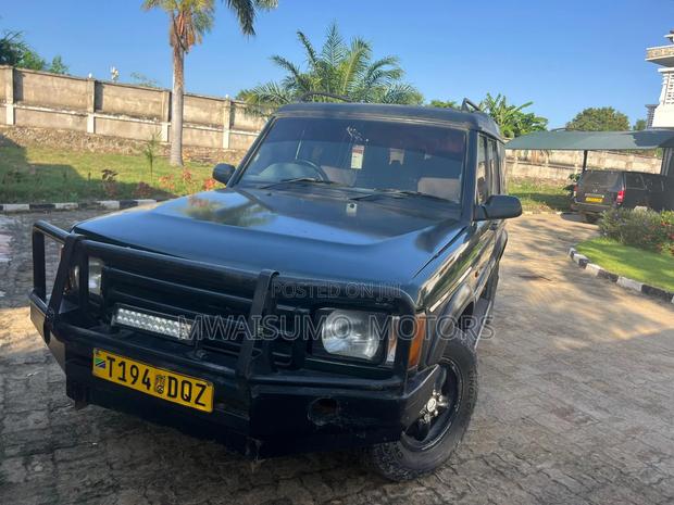 Land Rover Discovery 2002 Green