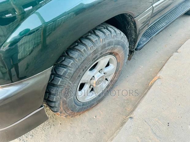 Toyota Land Cruiser Prado 3.4 5dr 2005 Blue