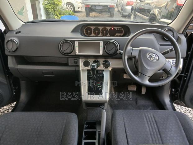 Toyota Corolla Rumion 2008 Black