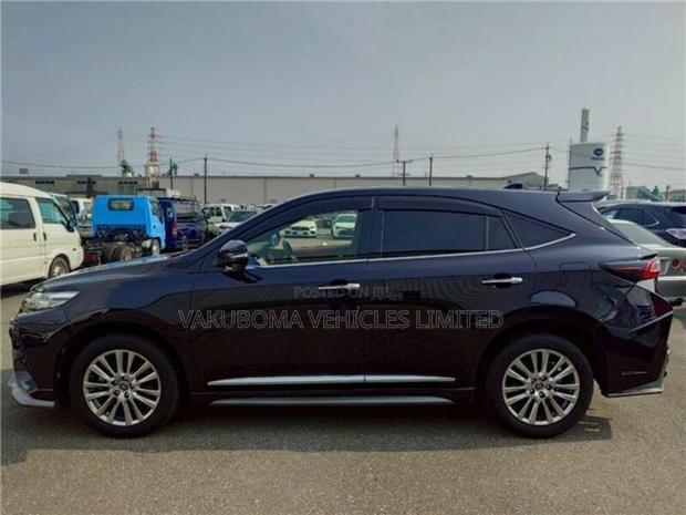 Toyota Harrier 2017 Black