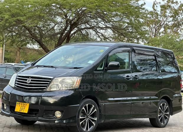 Toyota Alphard 2004 Black