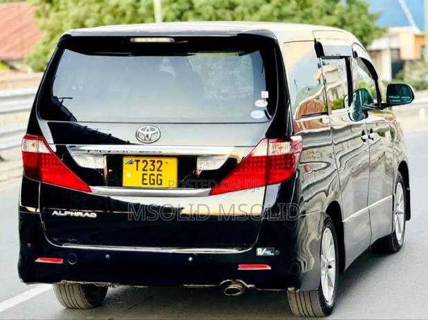 Toyota Alphard 2009 Black