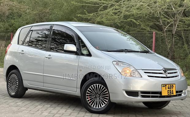 Toyota Corolla Spacio 2006 Silver