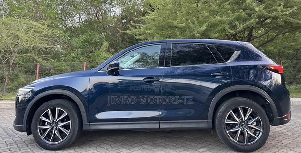 Mazda CX-5 2019 Blue