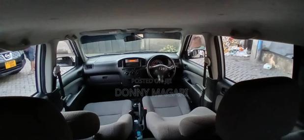 Toyota Probox 2004 Silver
