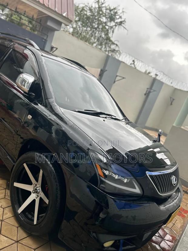Toyota Harrier 3.0 V6 2003 Black